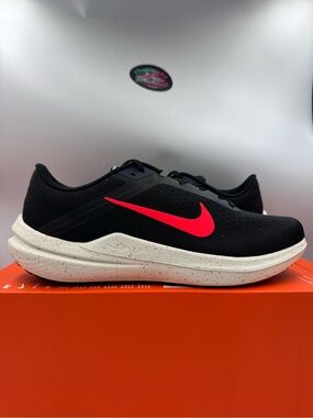 Nike Air Winflo 10 Black Bright Crimson BRAND NEW Size 12